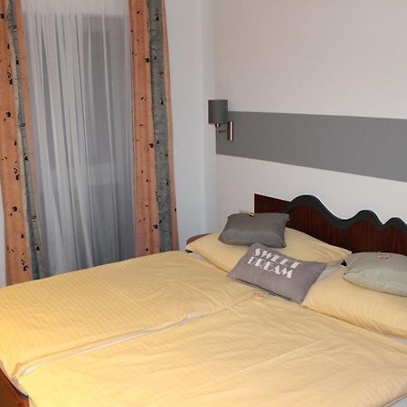 I.M.Apartments 42 M² Fuer 2 Personen Dusseldorf Exterior photo